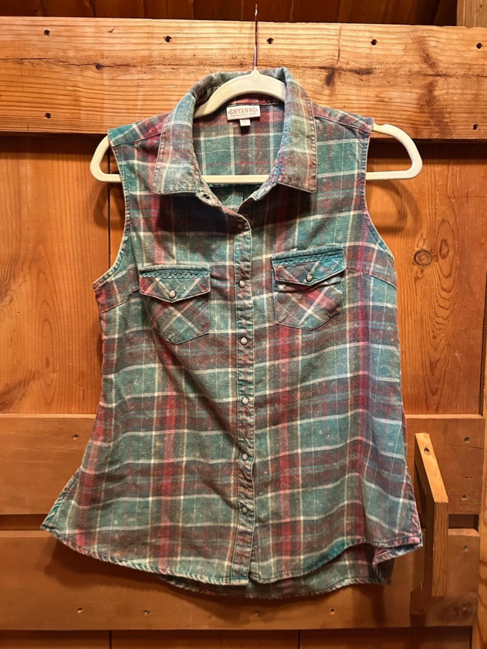 Shyanne Sleeveless Plaid Button-Up Shirt - Teal and Pink
